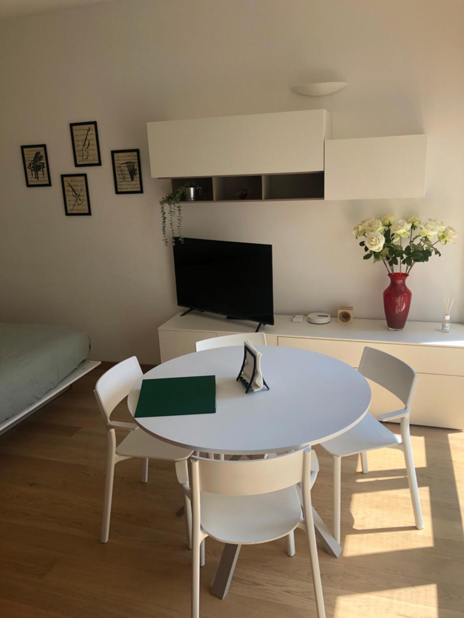 Music House - Carozzi Apartments Μιλάνο Εξωτερικό φωτογραφία